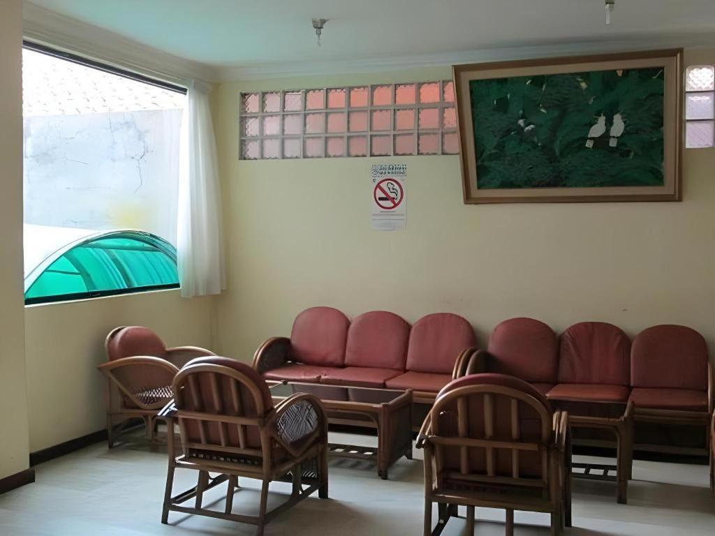ג'קרטה Hotel Lautze Indah מראה חיצוני תמונה