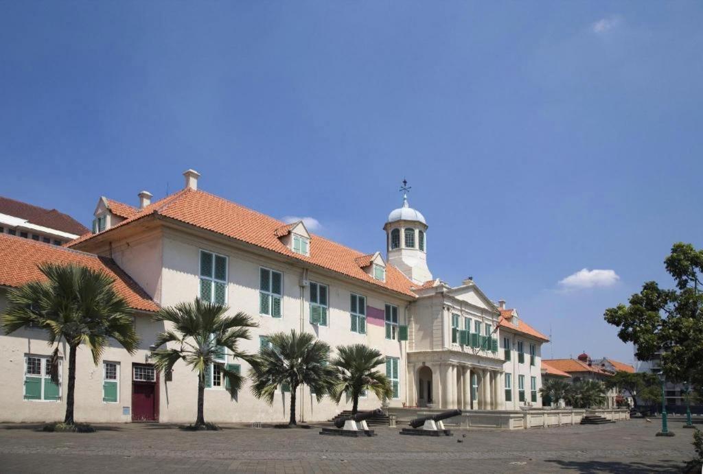 ג'קרטה Hotel Lautze Indah מראה חיצוני תמונה