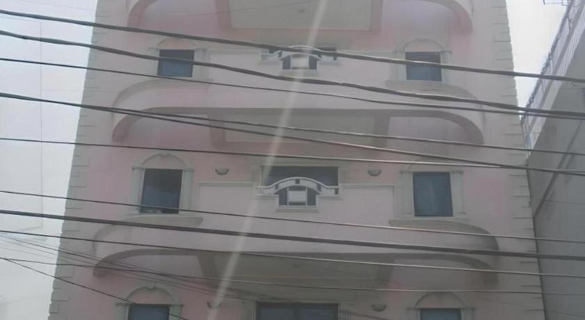 ג'קרטה Hotel Lautze Indah מראה חיצוני תמונה