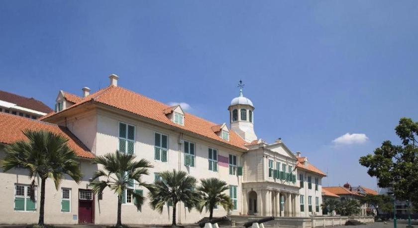 ג'קרטה Hotel Lautze Indah מראה חיצוני תמונה