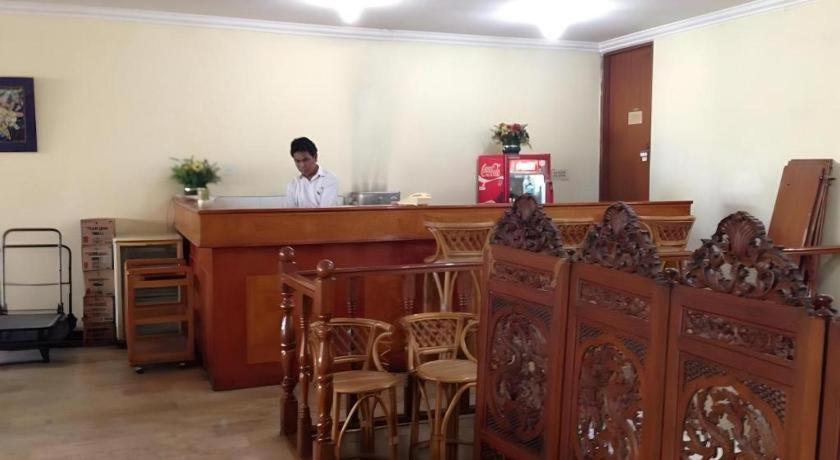ג'קרטה Hotel Lautze Indah מראה חיצוני תמונה