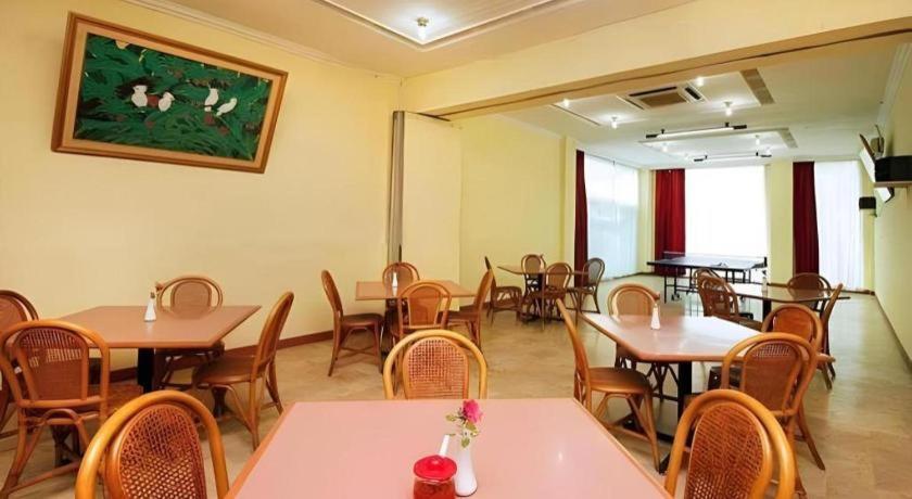 ג'קרטה Hotel Lautze Indah מראה חיצוני תמונה