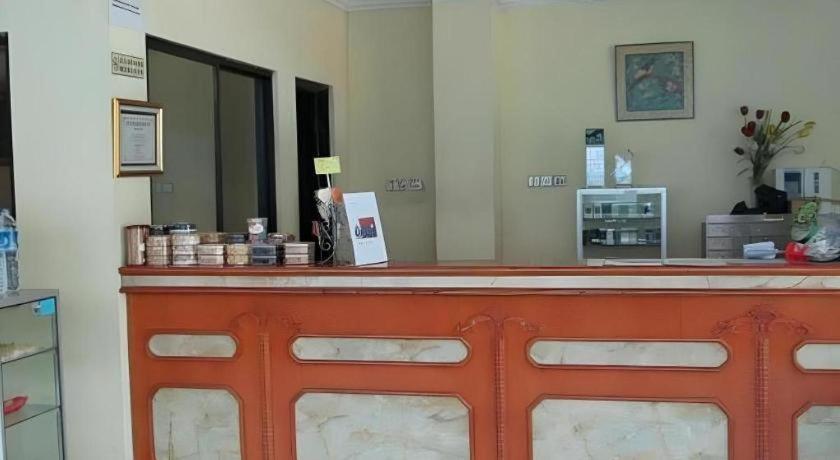 ג'קרטה Hotel Lautze Indah מראה חיצוני תמונה